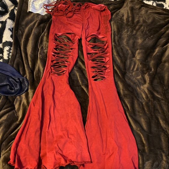 Modulation flares - Picture 2 of 3